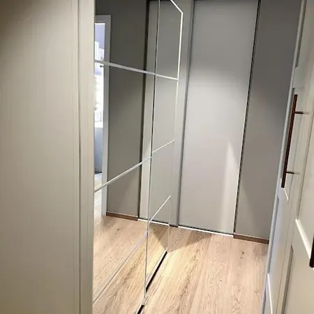 Modern 2 Bedroom In Center * 스타방에르